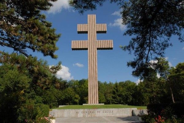 La croix de Lorraine 